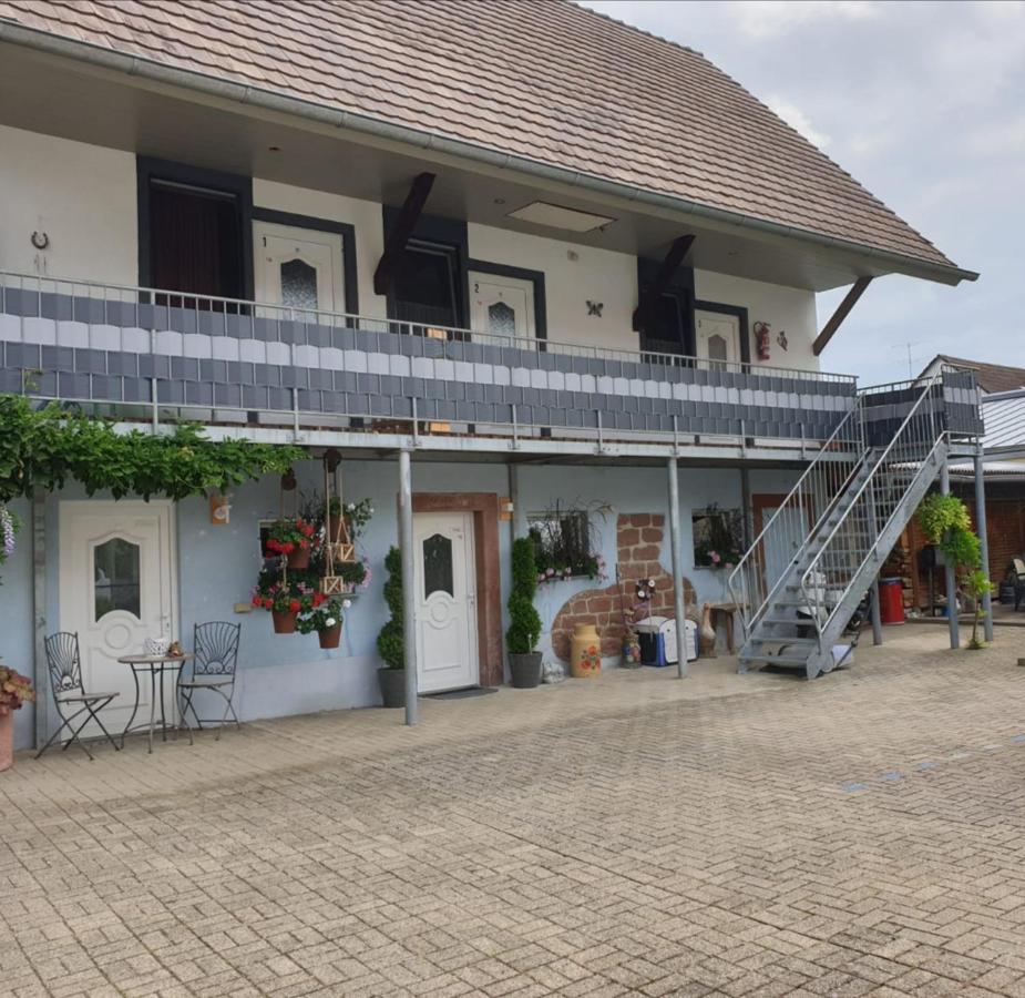 Nur 10 Gehminuten Vom Europapark & Rulantica - W9 Rust Esterno foto